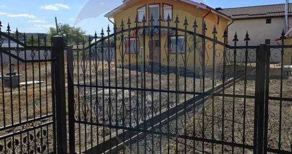 Casă / Vilă mobilata si utilata