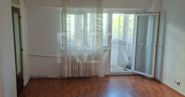 Garsonieră decomandată Titan – Intrarea Bădeni, etaj 5,