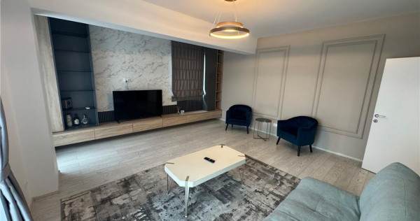 Penthouse 100 mp, mobilat bloc nou, ultracentral, comision