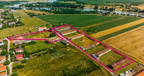 Fermă M&acirc;ndruloc 2,5 ha