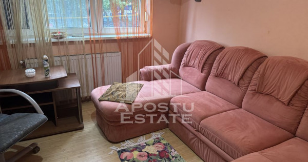 Garsonieră în zona Umt