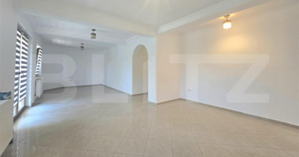 Spatiu comercial 4 camere, 116 mp, zona Cug