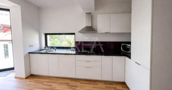 3 camere, Dorobanți, et. 2, an 2012, centrală, 86 mp, metr