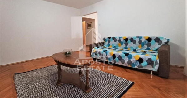 Apartament 3 camere, centrala proprie, zona Sagului