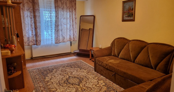 Apartament 3 camere,decomandat, zona Zamfirescu