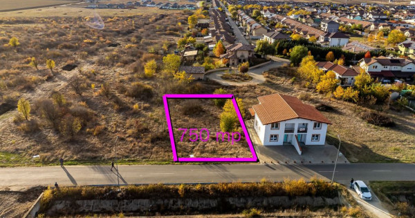Teren 750 mp cu toate utilitățile | Via Carmina | 100 &euro;/mp