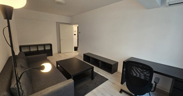 Apartament 2 camere de inchiriat. Moon Reflexes