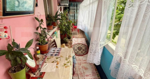 Apartament 3 camere, 76.40 mp, zona Dancu