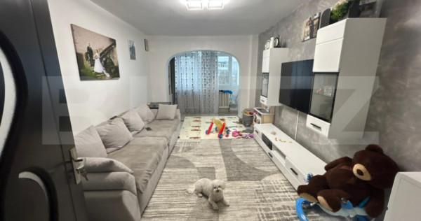 Apartament 3 camere, 60 mp, zona Mircea cel Bătr&acirc;n