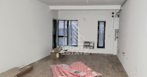 Apartamente cu 2 camere, etaj intermediar, bloc nou, Toro...