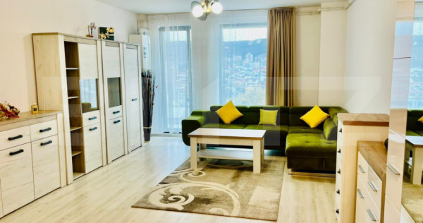 Apartament de inchiriat cu 3 camere, 75 mp, intermediar, zon