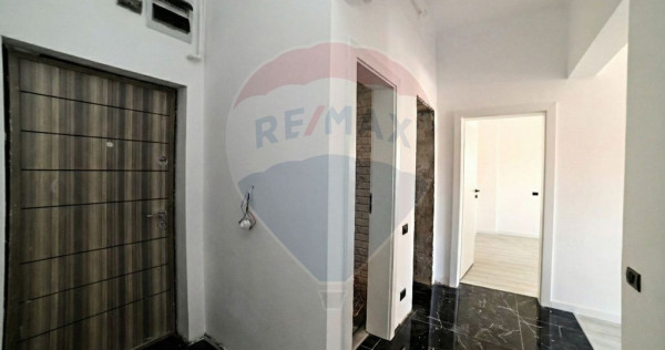 VANZARE Apartament cu 3 camere in zona Dacia