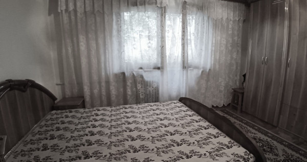 Apartament cu 3 Camere Decomandat in George Enescu