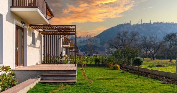 CASE NOI ÎN ARHITECTURĂ ALPINO-MODERNĂ CU ALEE PRIVATA...