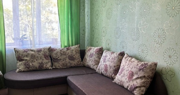 Apartament cu 3 camere de inchiriat in zona Stefan Cel Mare