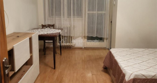 Garsoniera 30 mp - Piata Delfinului