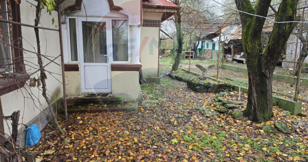 Casă / Vilă cu 6 camere de vânzare