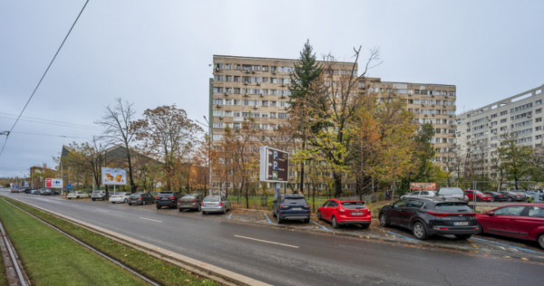LIVIU REBREANU - PARK LAKE, GARSONIERA 30 MP, PANORAMA!