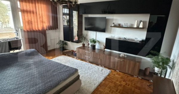 Apartament 3 camere, decomandat, mobilat-utilat, etaj interm