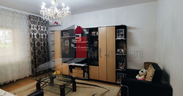 URGENT!, Mircea Voda-Camera de Comert, CENTRALA PROPRIE, ...