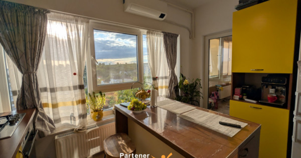 Apartament 3 camere 66 mp balcon, loc de parcare + boxă - A