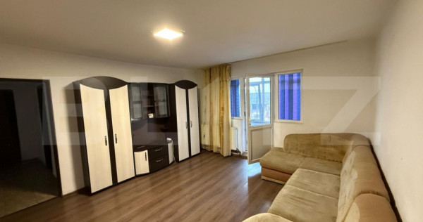 Apartament de vanzare, 52 mp, zona Micro 11