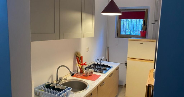 Tineretului parter poenari decomandat