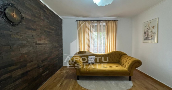 Casa individuala cu 4 camere,2 bai,mobilata,Calea Lipovei