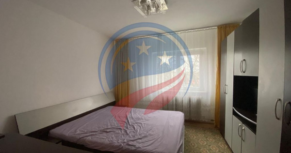 APARTAMENT 3 CAMERE CHIRIE 1 MAI CIUPERCA