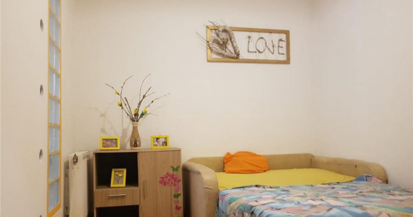 Garsoniera zona Compozitorilor