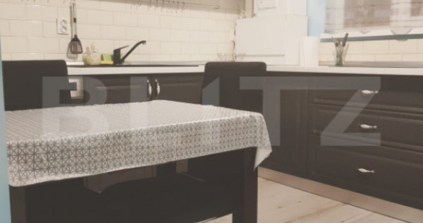 Apartament cu 3 camere, 62 mp, parcare, zona Sesul de Sus