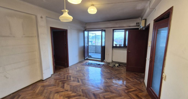 Apartament cu 3 camere 111,78 mp - Cl. Victoriei - Nicola...