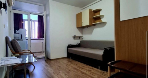 Garsoniera mobilata intrare Racadau