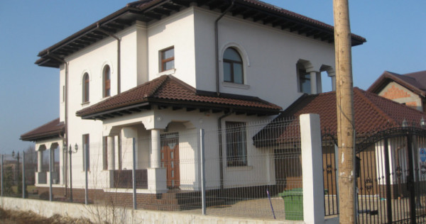 Mogosoaia - de vanzare - vila in stil Brancovenesc