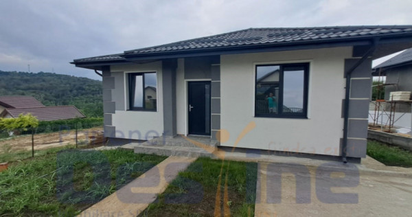 Comision 0%, Casa 104mp, 157.900 &euro;, Valea Adanca