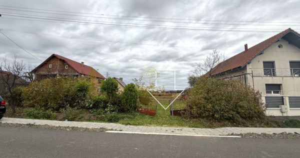 REDUCERE ! Teren Intravilan Mediesu Aurit /Zona Buna/Stra...