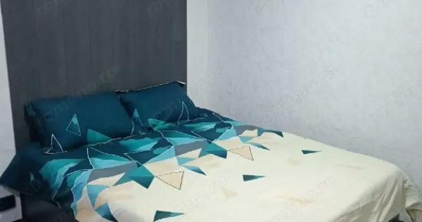 Ofer spre inchiriere garsoniera in zona Lujerului