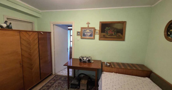 Apartament Cu 2 Camere Decomandate Zona Ultracentral