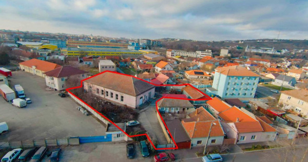 Spațiu industrial - 2040 mp de v&acirc;nzare &icirc;n zona Calea C...