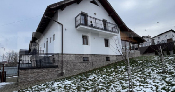 Casă de v&acirc;nzare &ndash; Tătărași, Suceava | 300 mp | teren