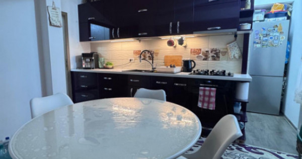 Apartament 3 camere, 87mp utili , Radauti