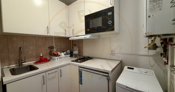 Garsoniera complet mobilată metrou Preciziei