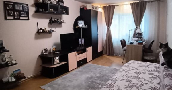 Apartament 2 camere decomandat-zona KM5