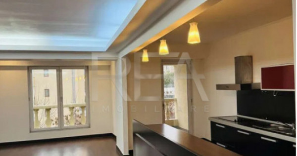 3 Camere 150 mp Persepolis Herastrau