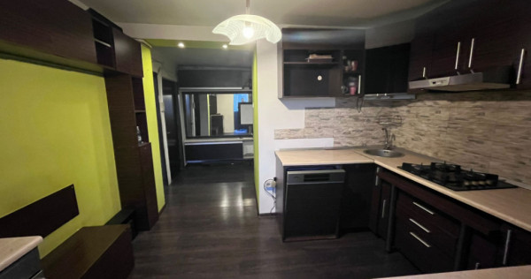 Apartament 3 camere decomandat, 71.84 mp, zona 1 Mai