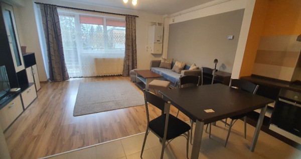 Garsoniera mobilata,lift si parcare proprie zona Mihai Viteazul