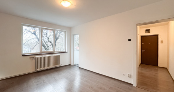 Apartament 3 camere Piata Sudului - gata de mutat