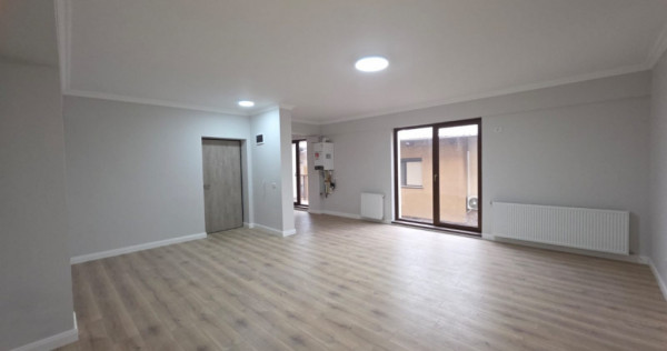 3 Camere Damaroaia bl nou