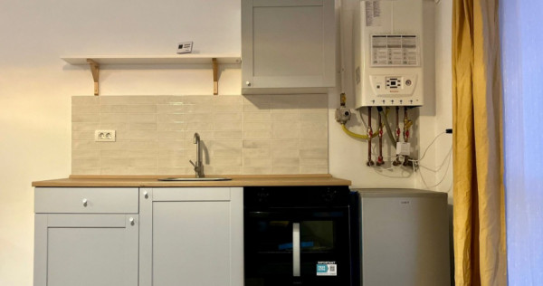 Zona Centrul Vechi, apartament cu o camera, etaj 1