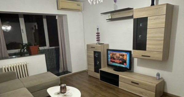 Apartament 3 camere | Zona Dacia | Garaj | Centrala proprie